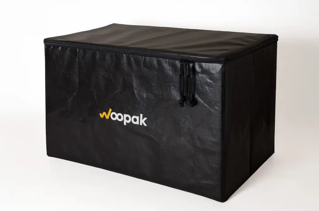 Boîte Navette noire Woopak, emballage industriel réutilisable