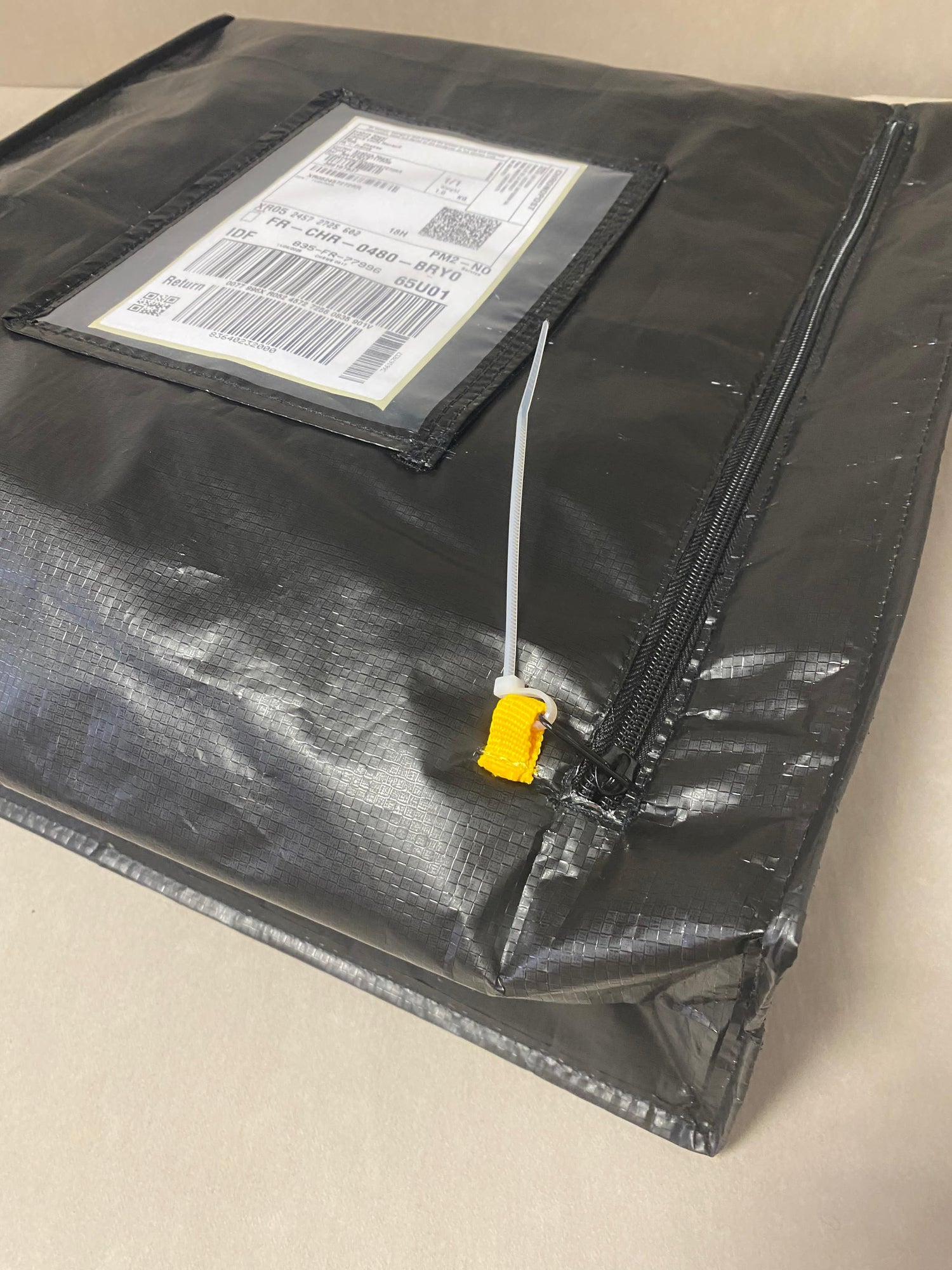 conception-emballage-sur-mesure-reutilisable-bureau-etudes